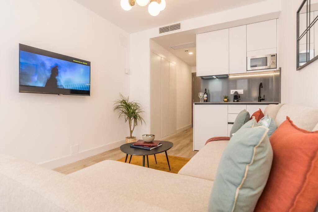 New Apt In The Heart Of Мадрид Экстерьер фото