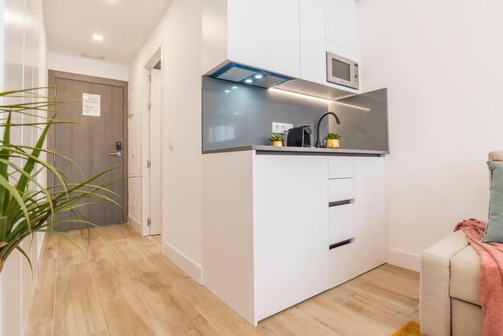 New Apt In The Heart Of Мадрид Экстерьер фото